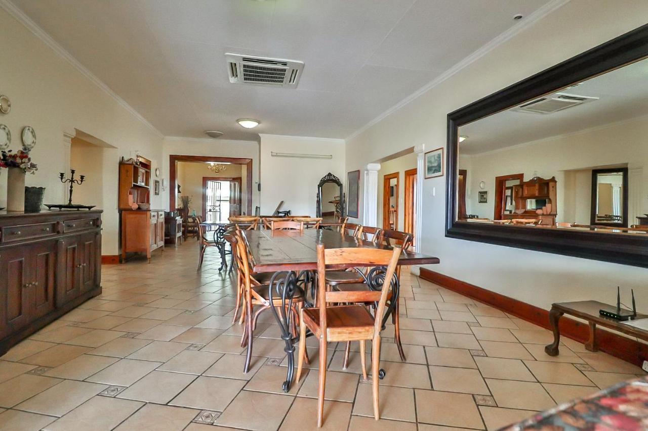 Croc River Lodge Komatipoort Eksteriør billede