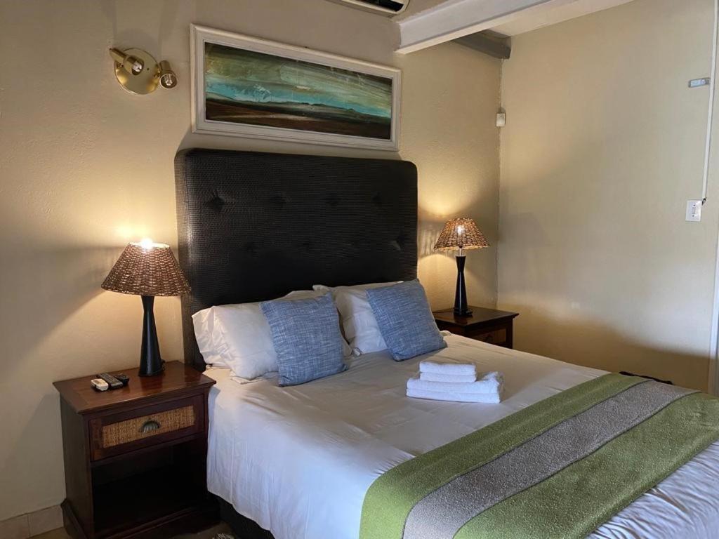 Croc River Lodge Komatipoort Eksteriør billede