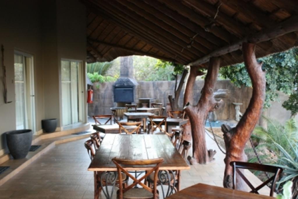 Croc River Lodge Komatipoort Eksteriør billede